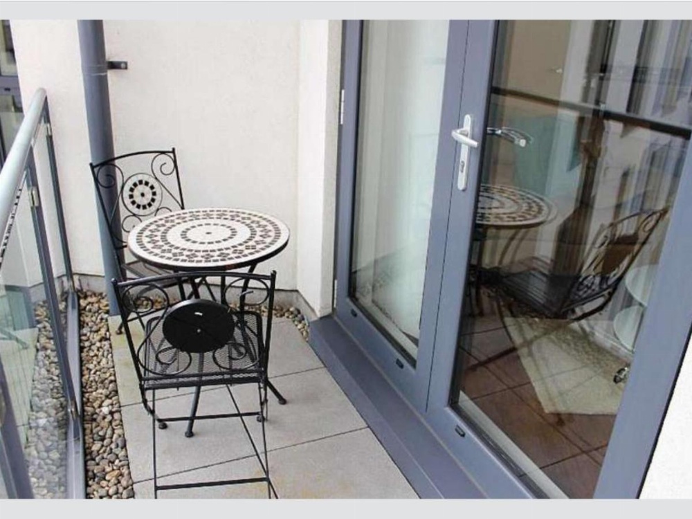 New Central Woking 1 and 2 Bedroom Apartments with Free Gym, close to Train Station Image 37